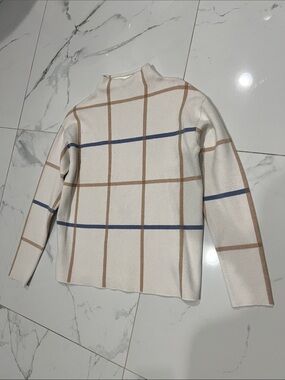 Tahari Cream Turtleneck Sweater with Tan and Blue Windowpane